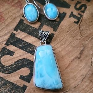 Gorgeous set of Larimar Pendant and Earrings
